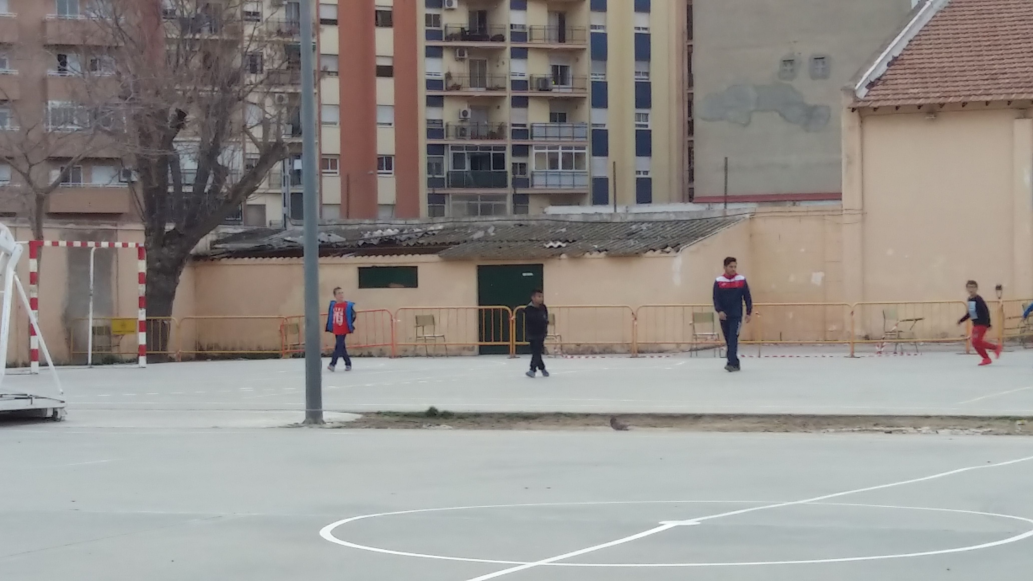 El Ampa del Colegio Santo Angel de la Guarda de Valencia exige la